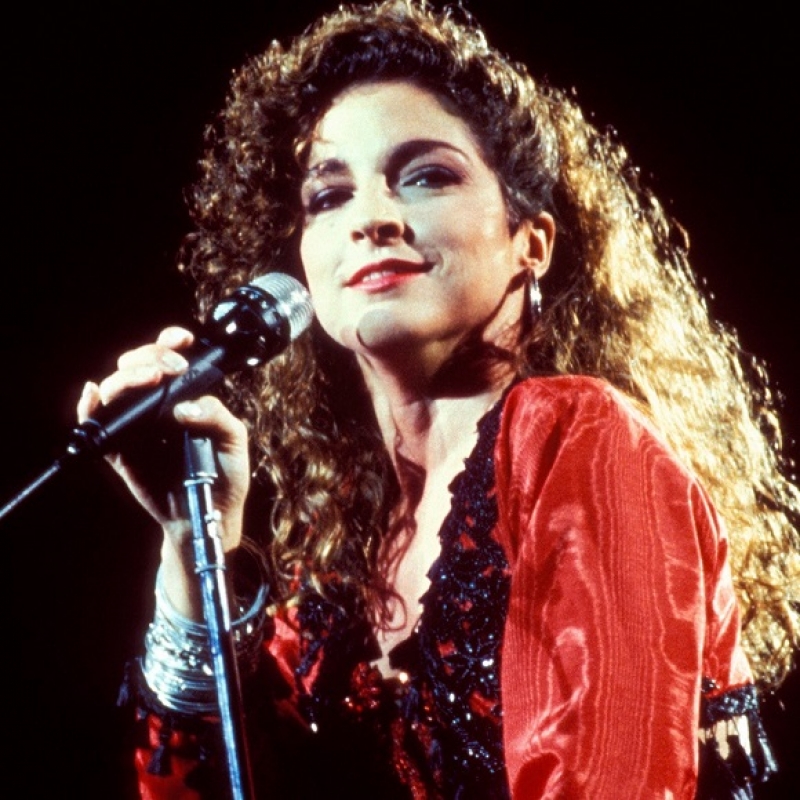 Gloria Estefan Image