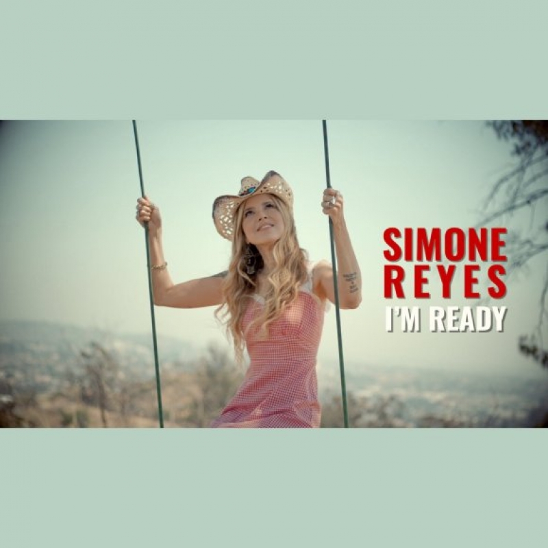 Simone Reyes Image